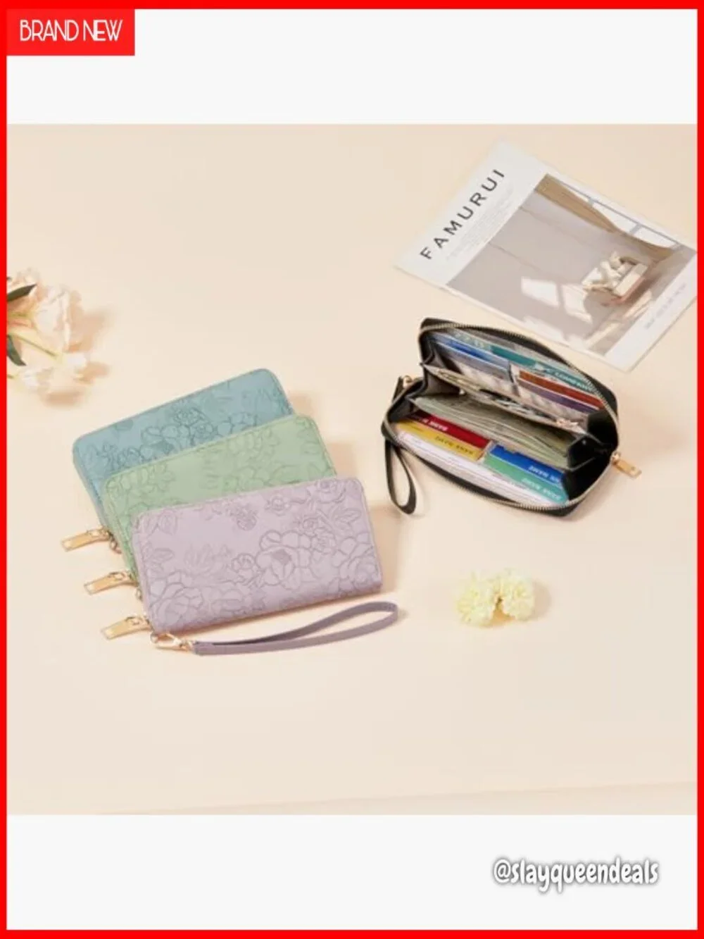 Large Capacity RFID Blocking Leather Wristlet Wallet with Detachable Strap